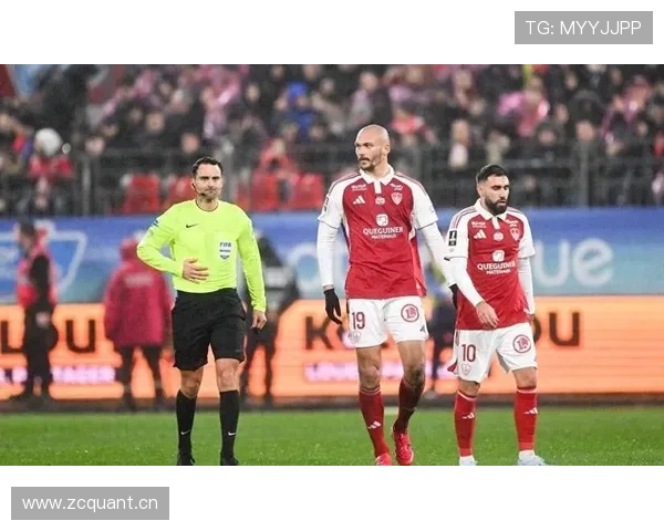 [法甲]第32轮：布雷斯特0-0南特 集锦.